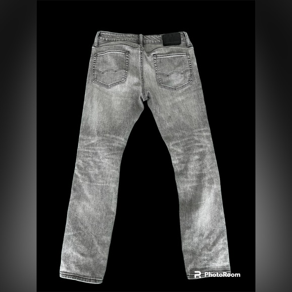 American Eagle 32x30 Skinny Airflex + Plus Grey Distressed Ripped Jeans - Picture 2 of 3